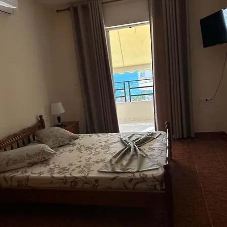 Relax * Sarandë